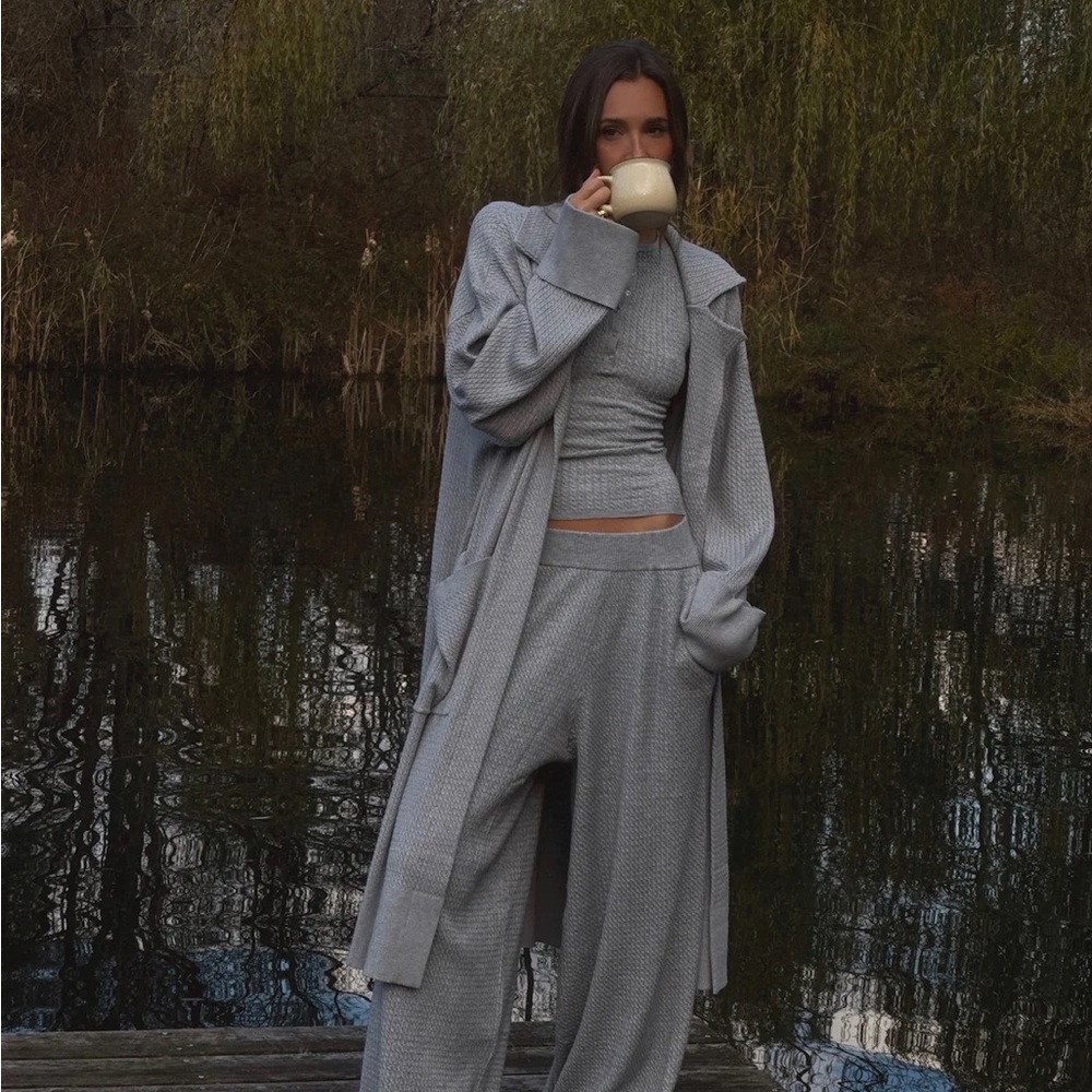 WeWoreWhat Wide Leg Knit Pull On Pant